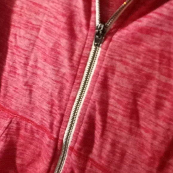 Urban Pipeline lightweight hoodie - Picture 3 of 4